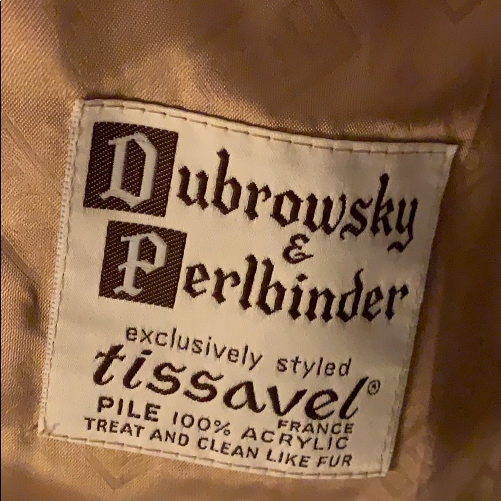 Coat - Picture 2 of 3